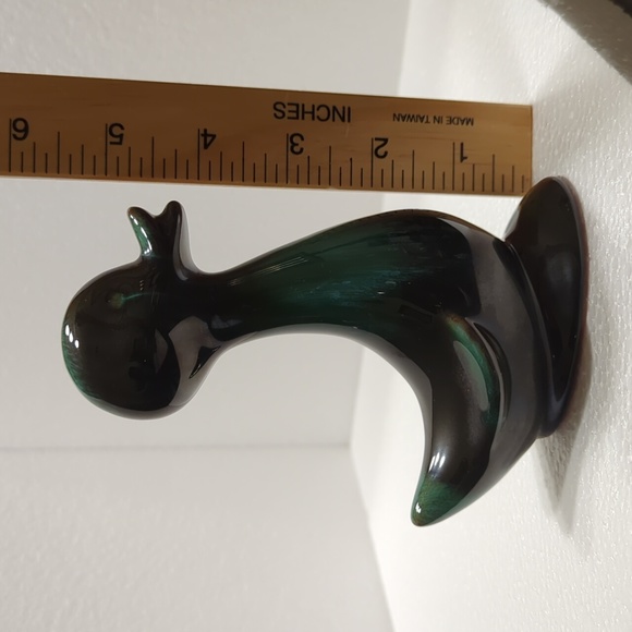 Blue Mountain Pottery Duckling - Picture 8 of 8